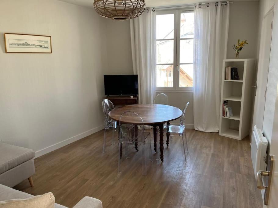 Les Marronniers Appartement Centre Saumur Bord De Loire Экстерьер фото